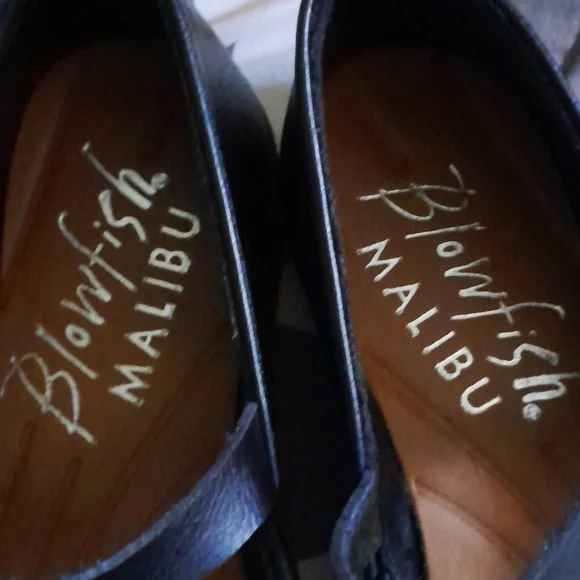 NWOT Blowfish Womens Mary Janes - 8 - Picture 2 of 10